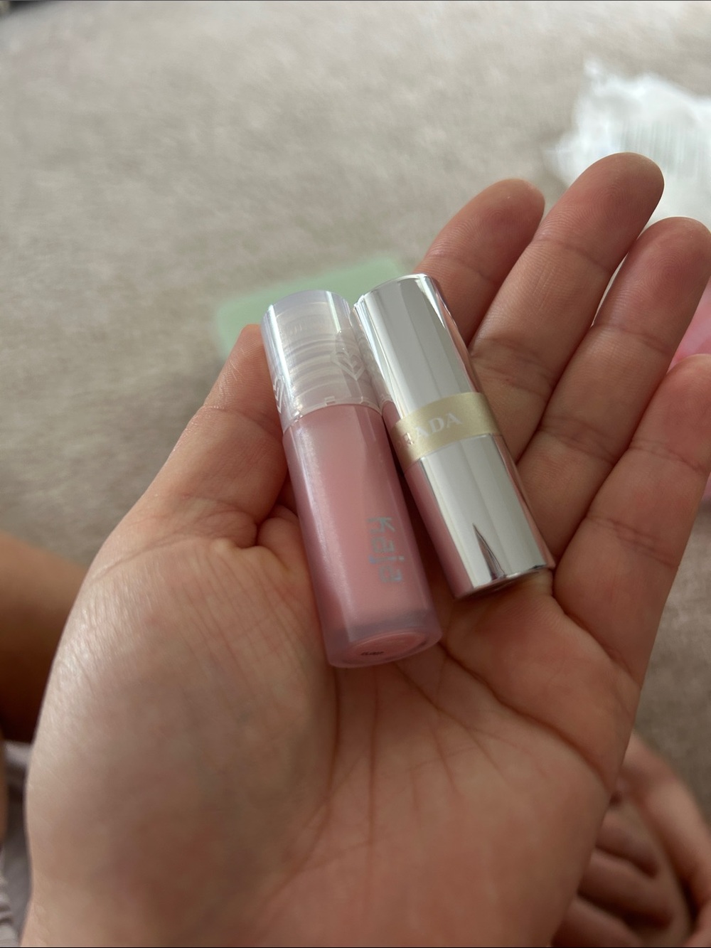Prada lip blushing care balm - Picture 5 of 17